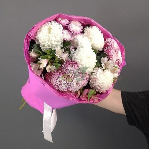 Букет из роз и орхидей Фиеста